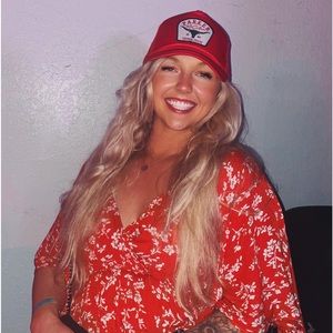 Meet your Posher, Macy